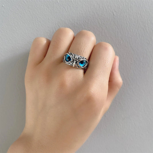 Blue Owl Gaze Ring