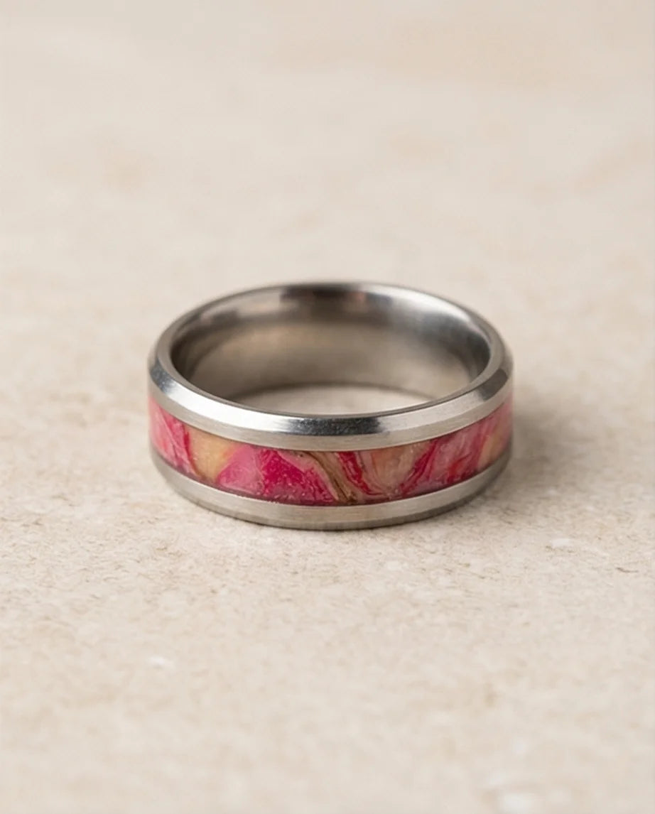 The Radiant Bloom: Polished Floral Inlay Band