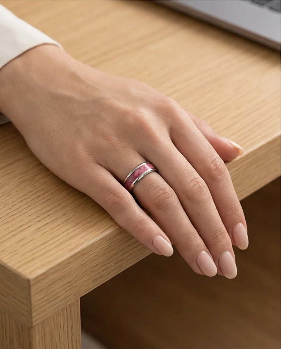 The Radiant Bloom: Polished Floral Inlay Band