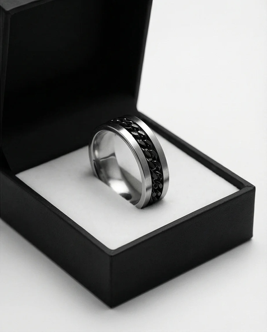 Iron Shadow: High-Contrast Chain Inlay Ring