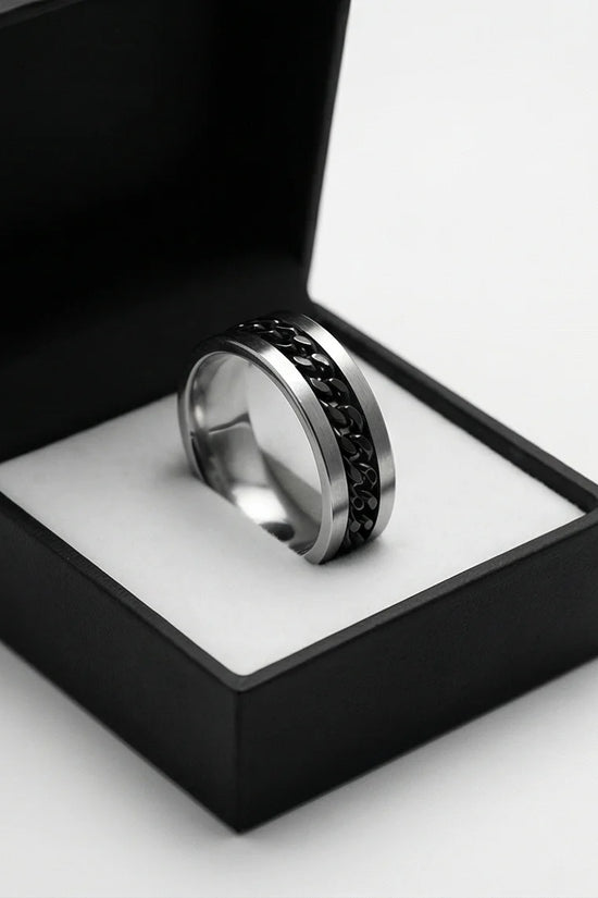 Iron Shadow: High-Contrast Chain Inlay Ring