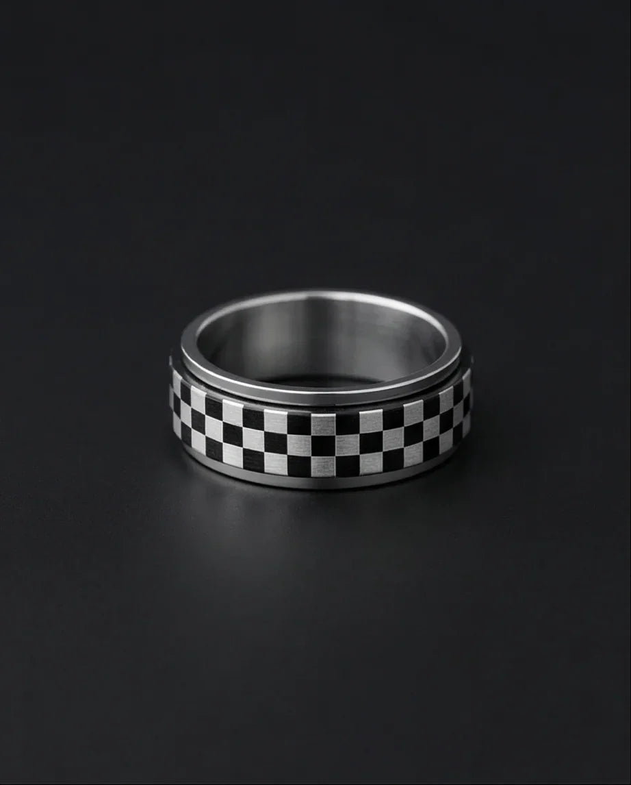 The Grand Prix: Checkered Racing Spinner Band