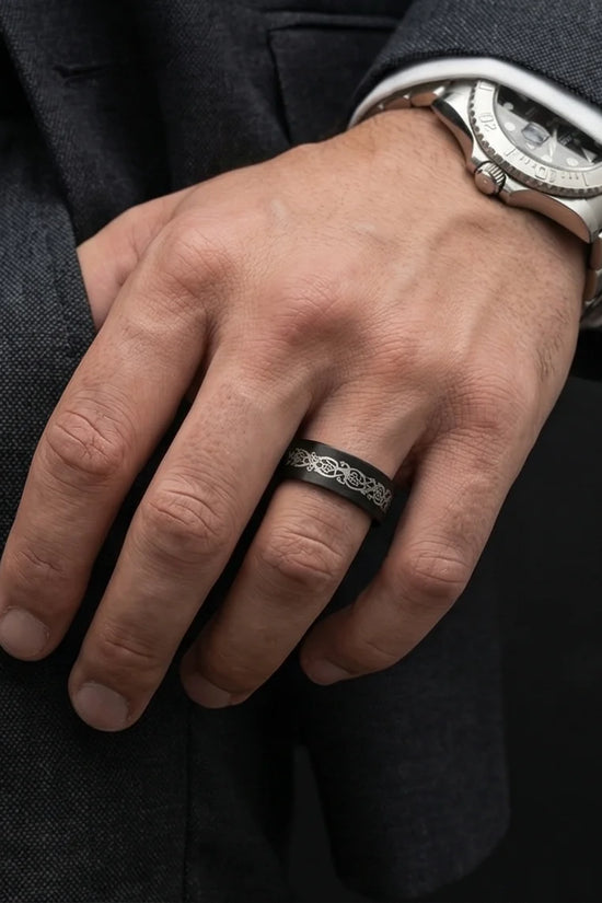 The Nordic Dragon: Matte Black Celtic Spinner Band