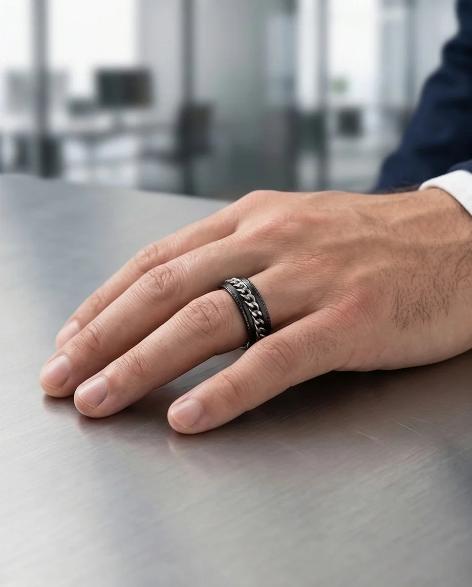 The Contrast Link Band