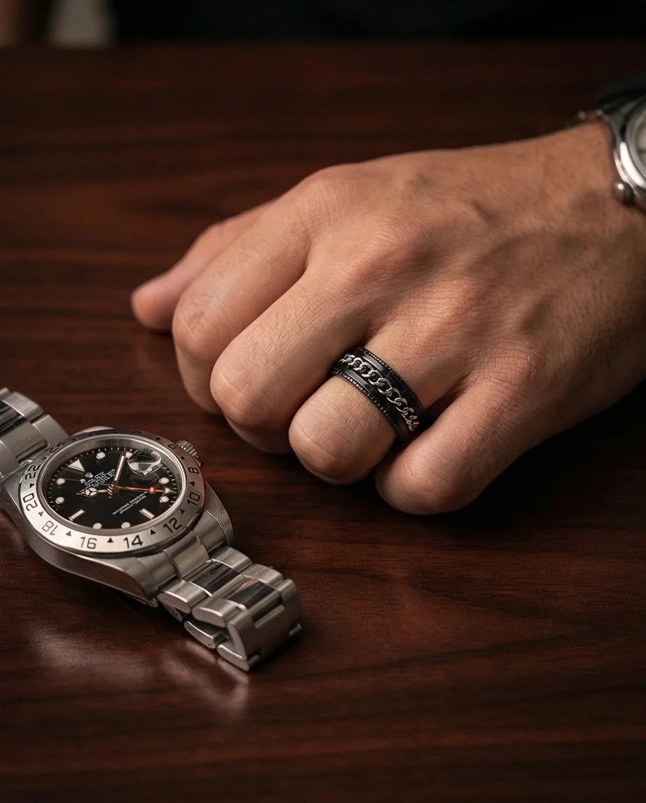 The Contrast Link Band