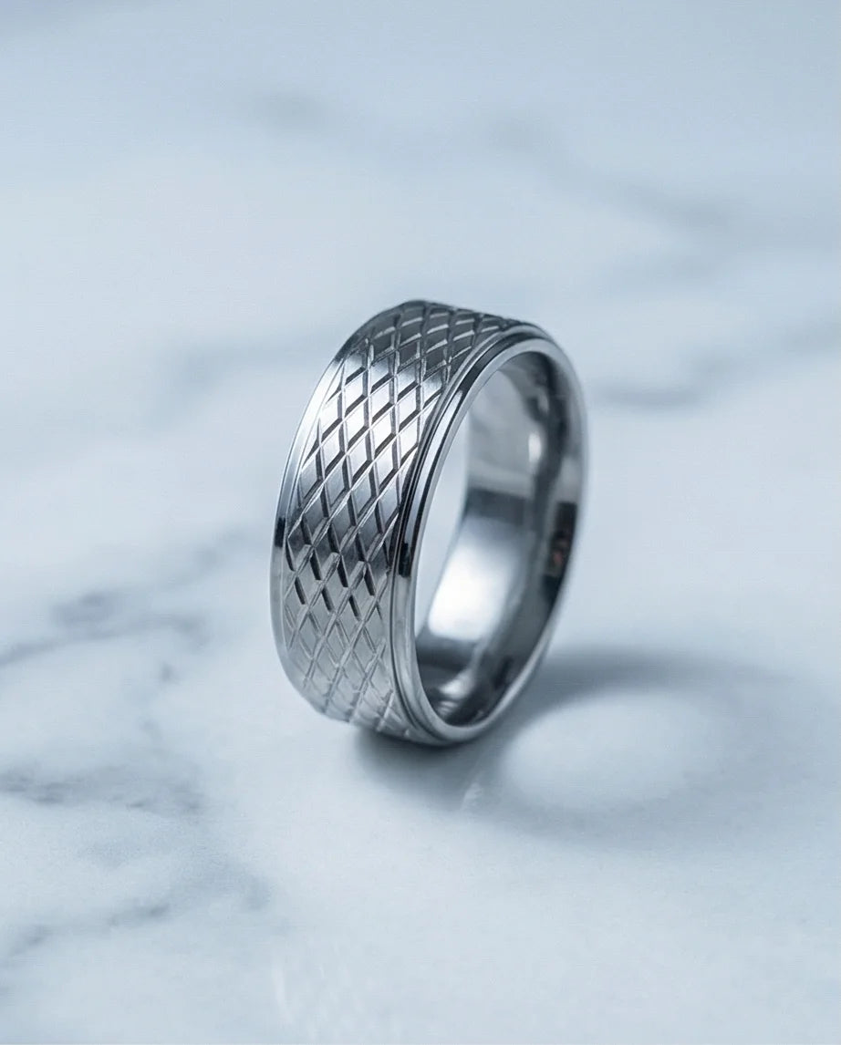 Diamond Meridian: Textured Industrial Statement Ring