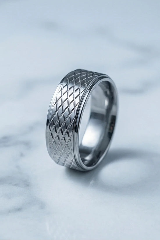 Diamond Meridian: Textured Industrial Statement Ring