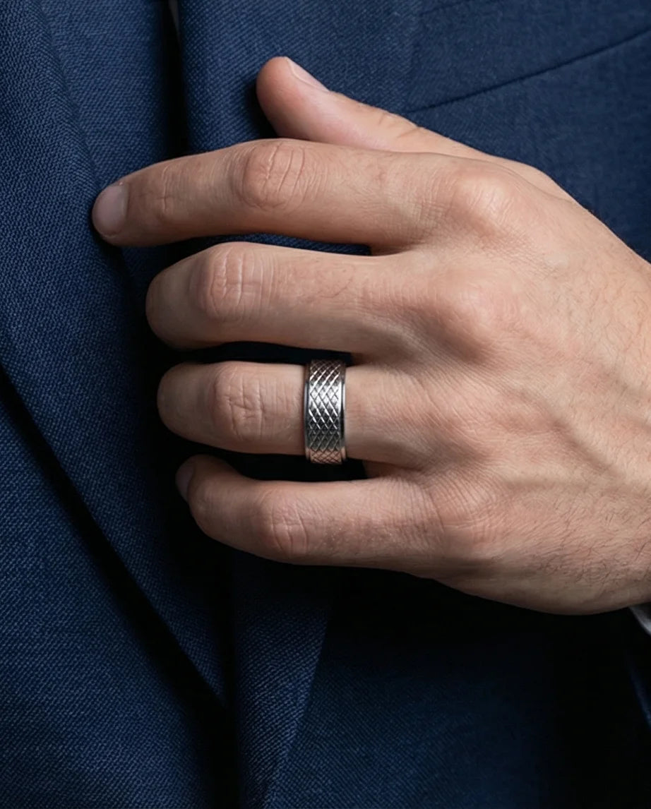 Diamond Meridian: Textured Industrial Statement Ring