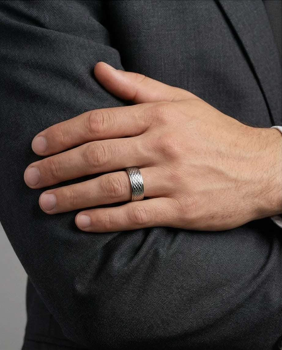 Diamond Meridian: Textured Industrial Statement Ring