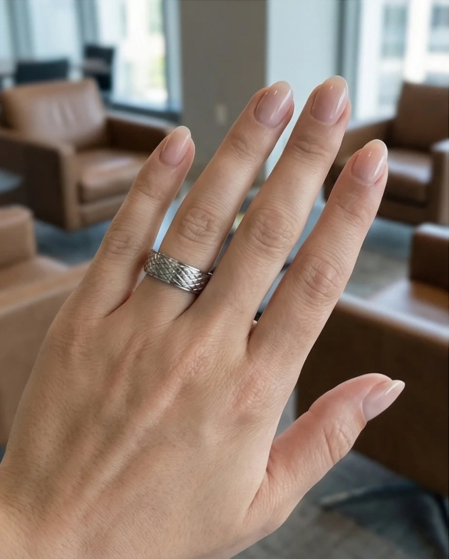 Diamond Meridian: Textured Industrial Statement Ring