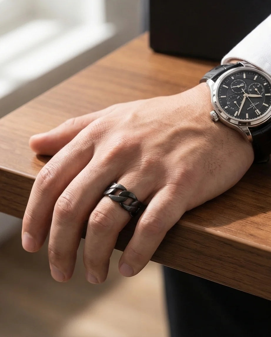 Shadow Bond: Industrial Chain Statement Ring