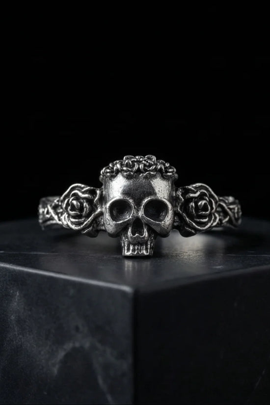 The Eternal Bloom: Gothic Skull & Roses Band