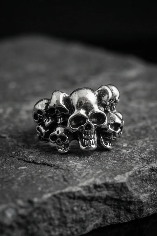 Eternal Shadow: Oxidized Skull Pile Ring