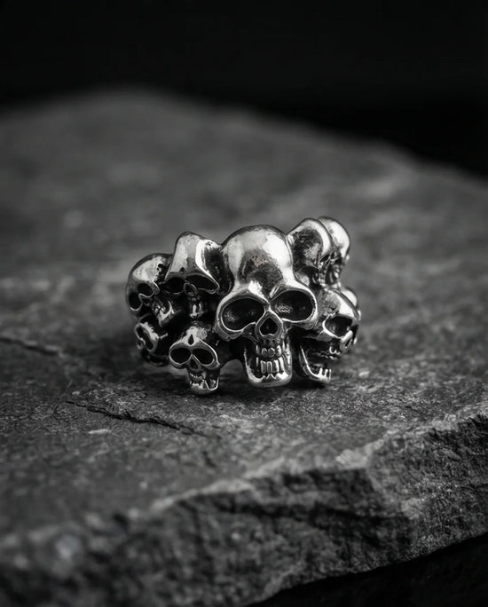 Eternal Shadow: Oxidized Skull Pile Ring