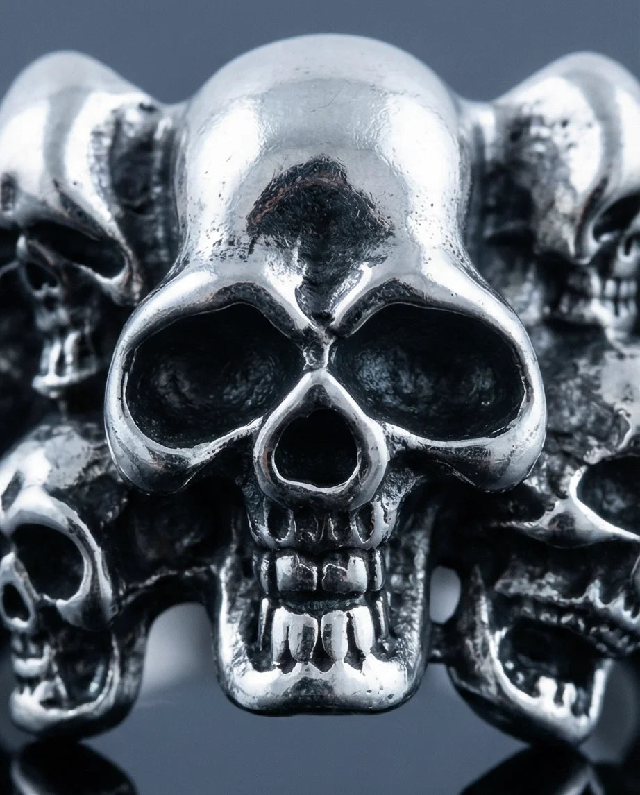 Eternal Shadow: Oxidized Skull Pile Ring