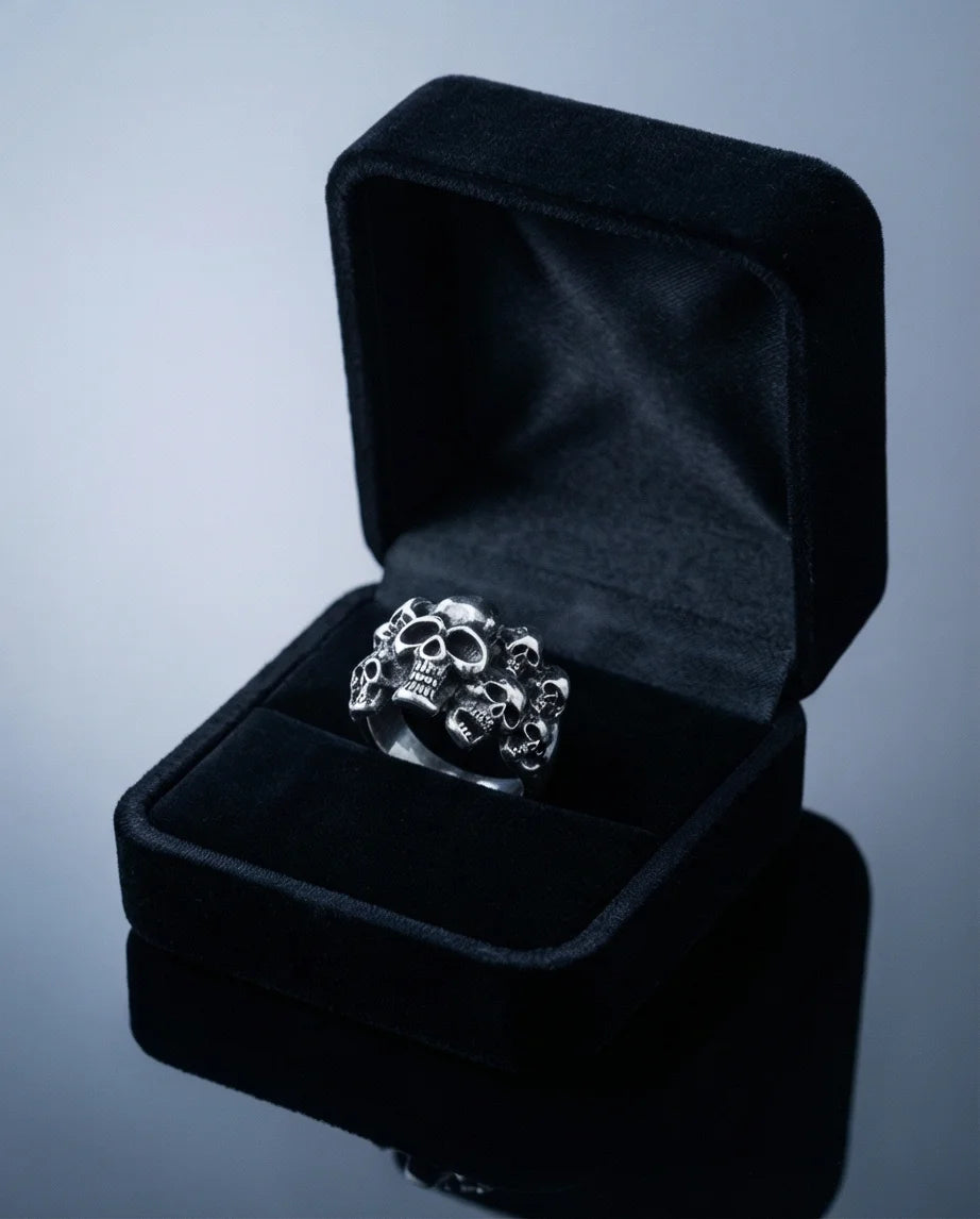Eternal Shadow: Oxidized Skull Pile Ring