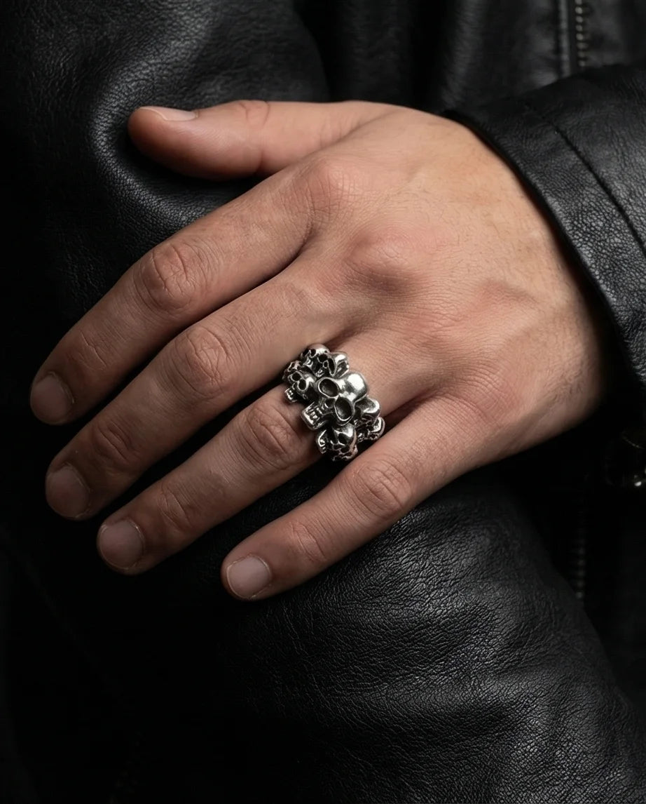Eternal Shadow: Oxidized Skull Pile Ring