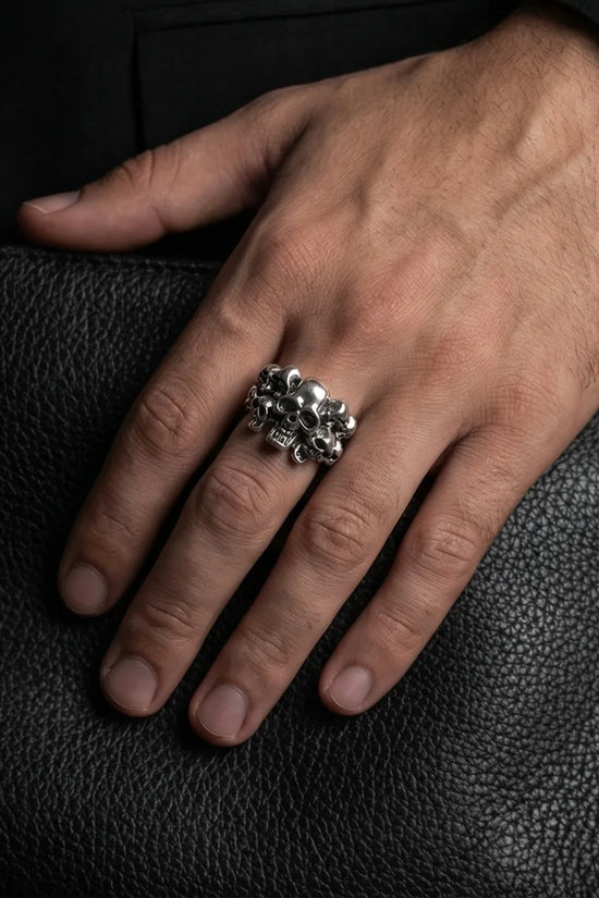 Eternal Shadow: Oxidized Skull Pile Ring