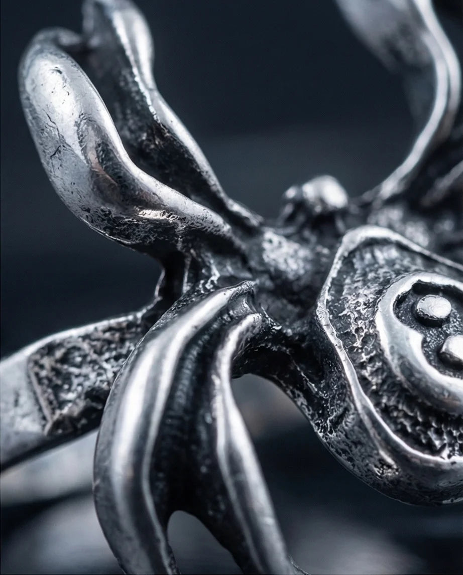 rachnid Hustle: 8-Ball Spider Statement Ring