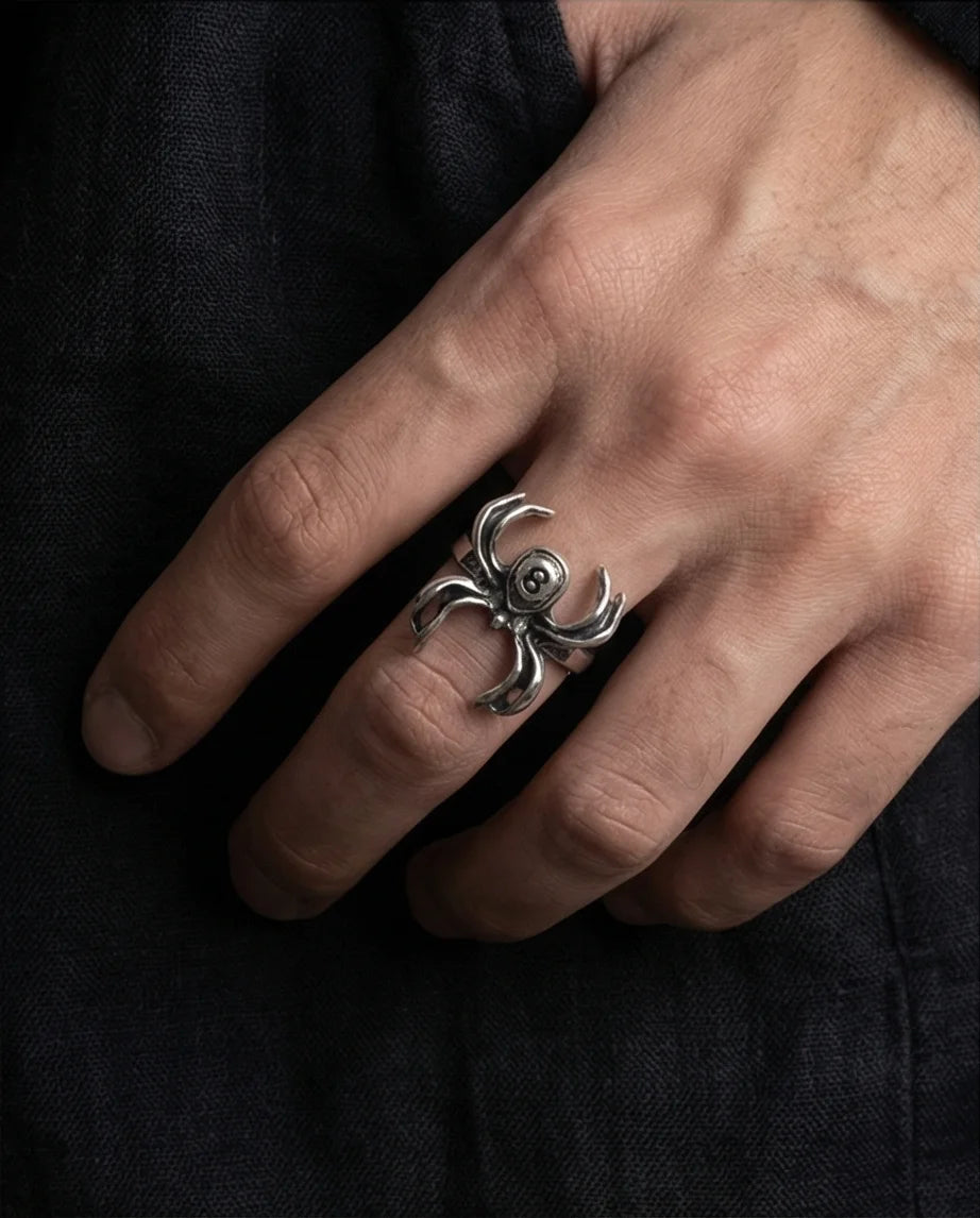 rachnid Hustle: 8-Ball Spider Statement Ring