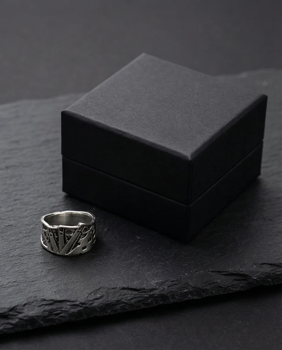 The High Roller: Ace’s Gambit Vintage Band