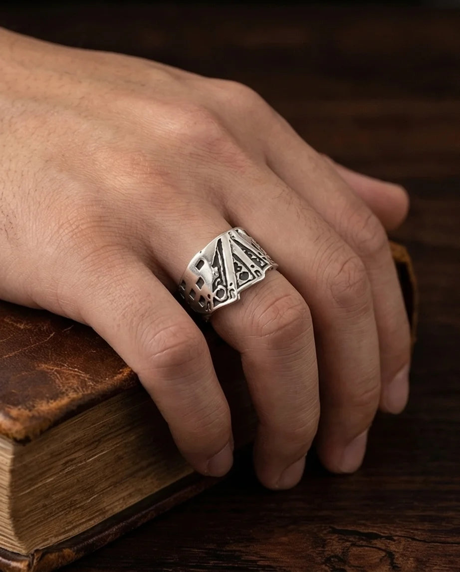 The High Roller: Ace’s Gambit Vintage Band