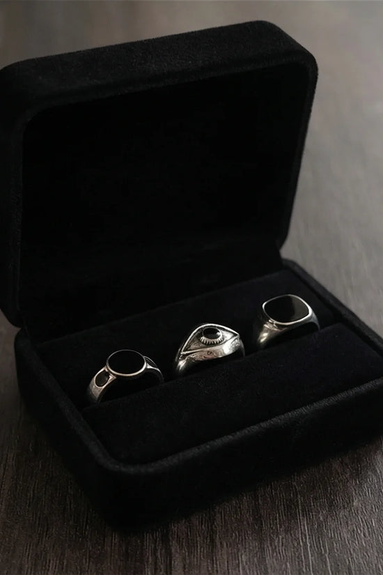 The Obsidian Oracle: 3-Piece Mystic Ring Set