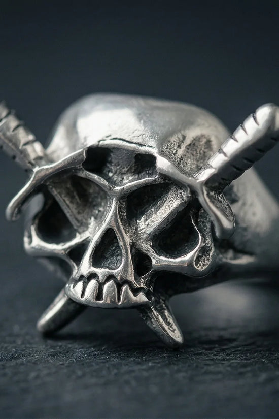 Vanguard’s Resolve: Vintage Gothic Sabers Skull Band