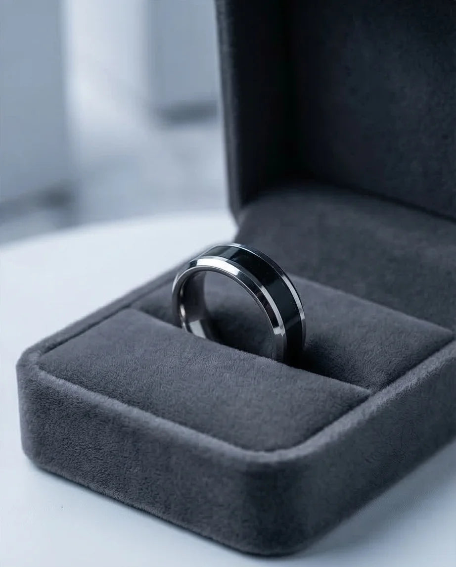 The Monochrome Edge Band