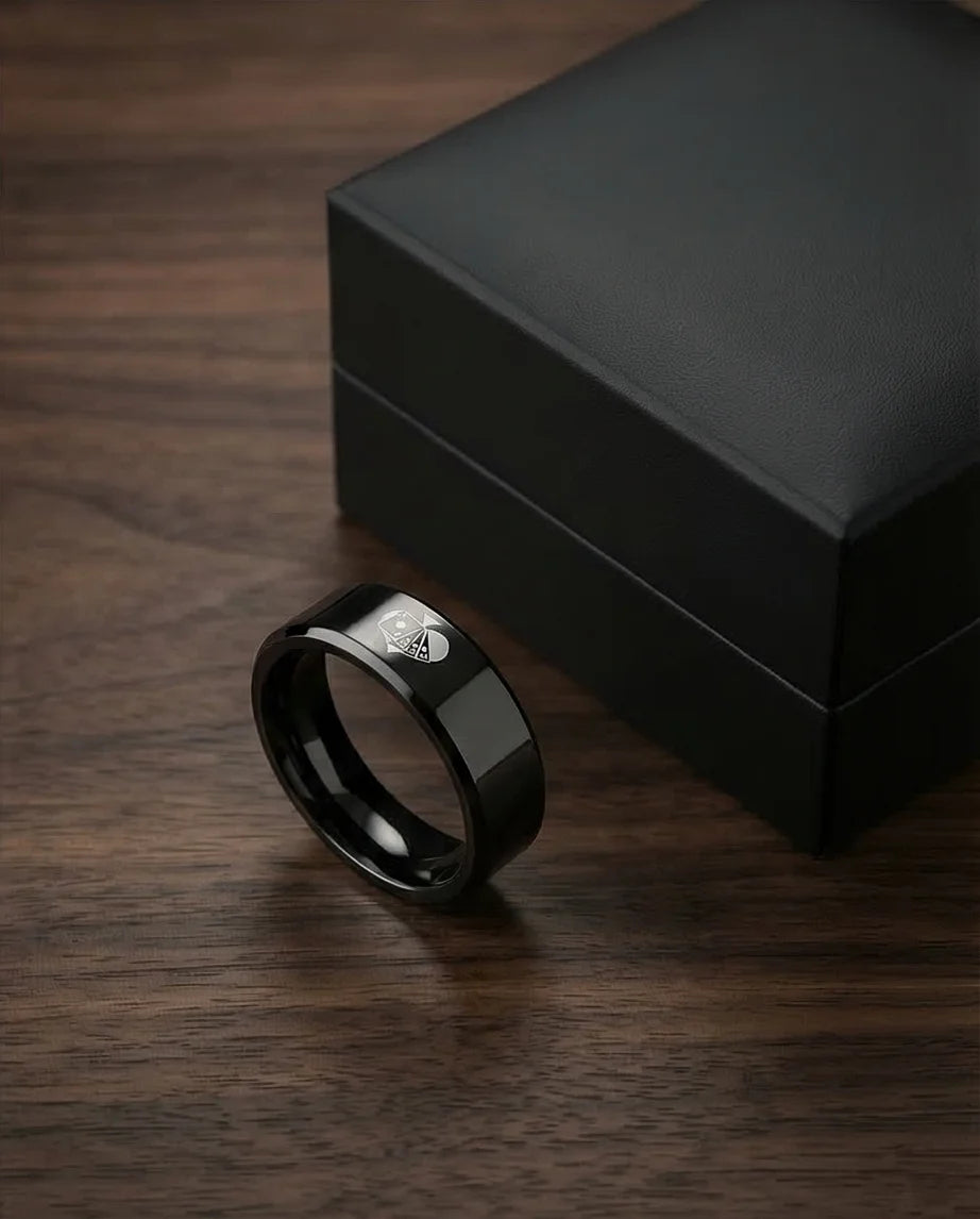 Midnight Flush: Polished Black Ace Ring