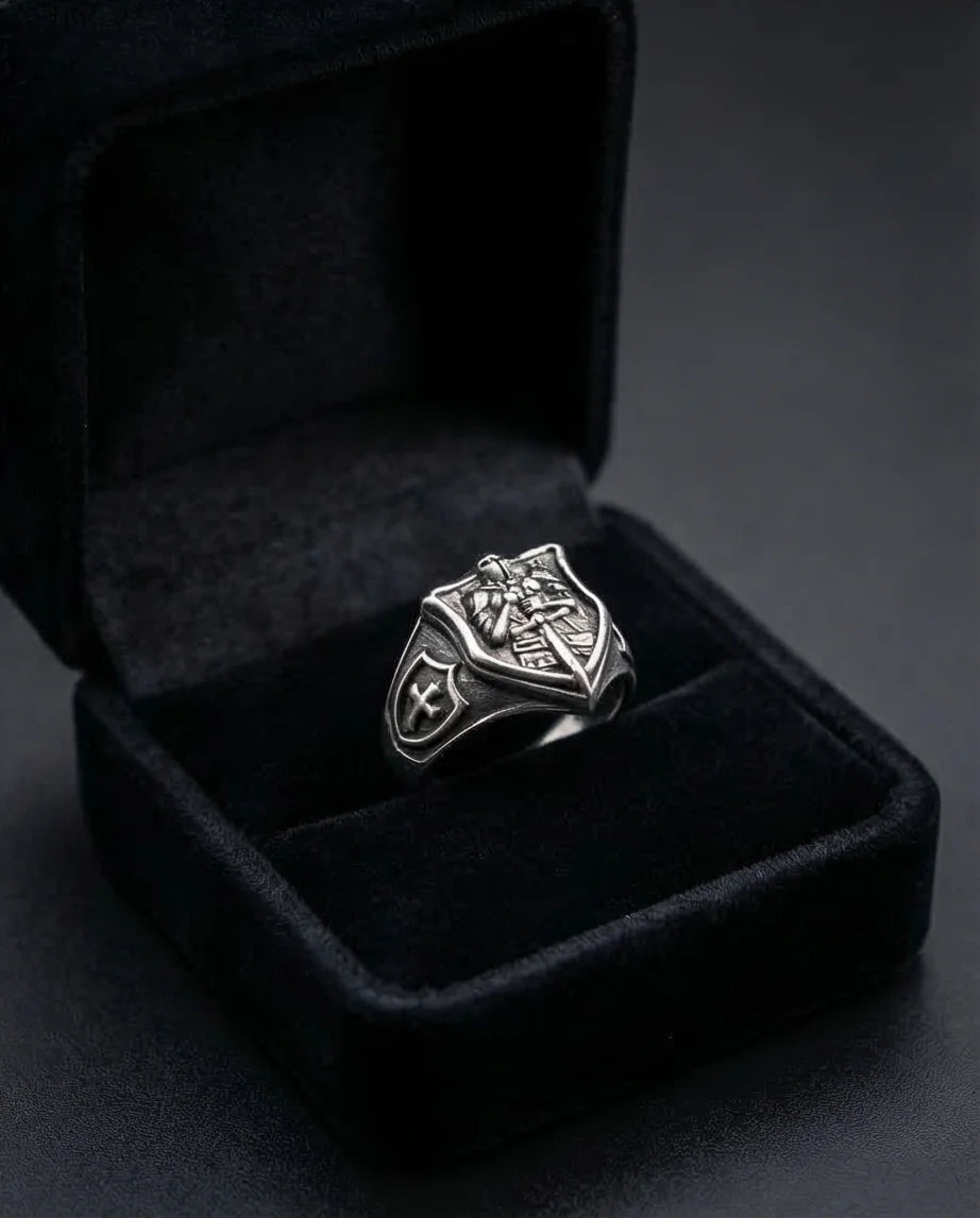 The Knight’s Honor Signet