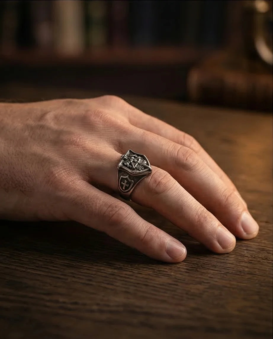The Knight’s Honor Signet