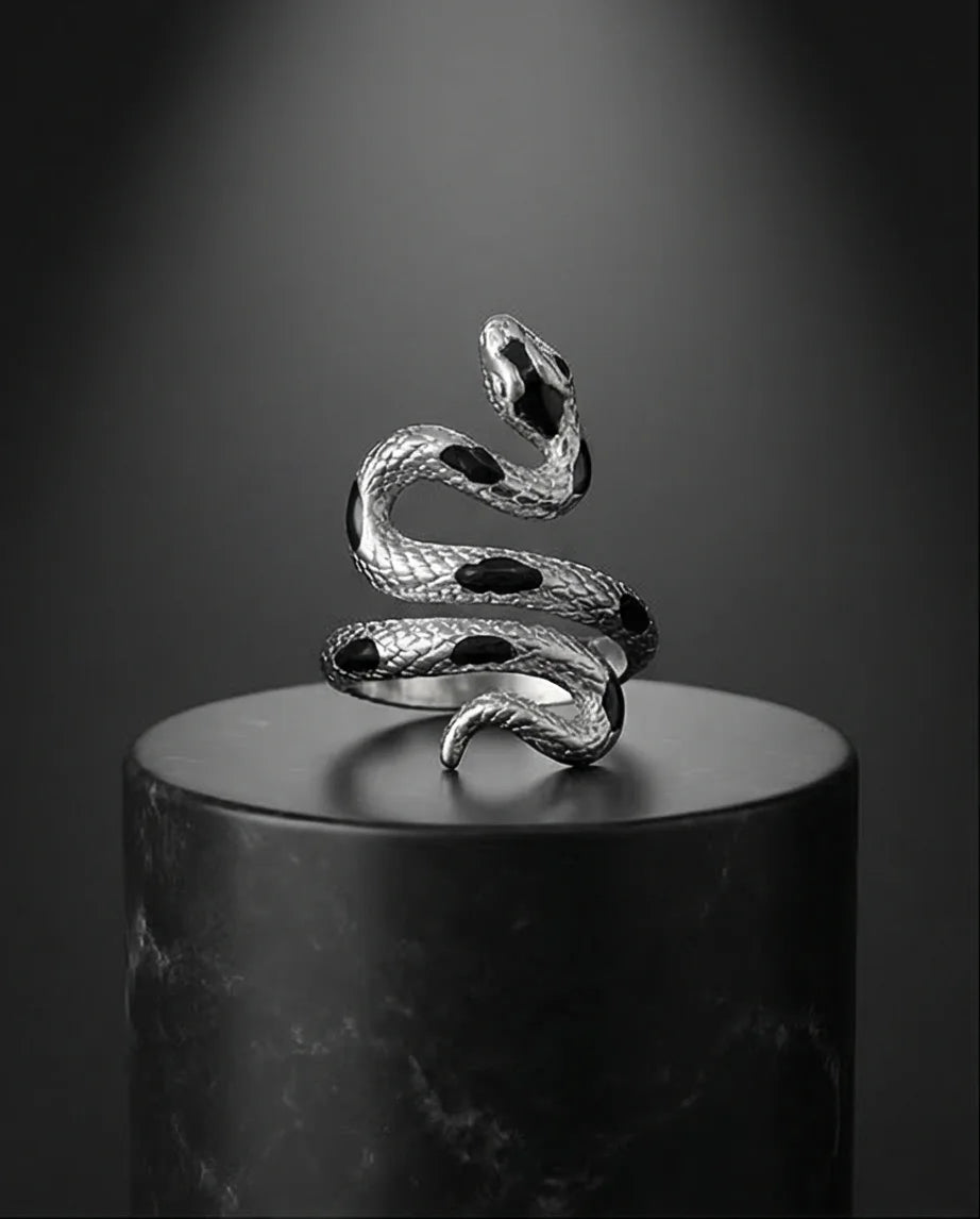 The Spotted Viper Wrap