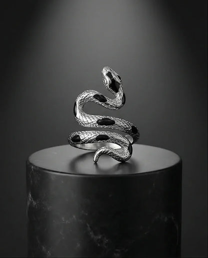 The Spotted Viper Wrap