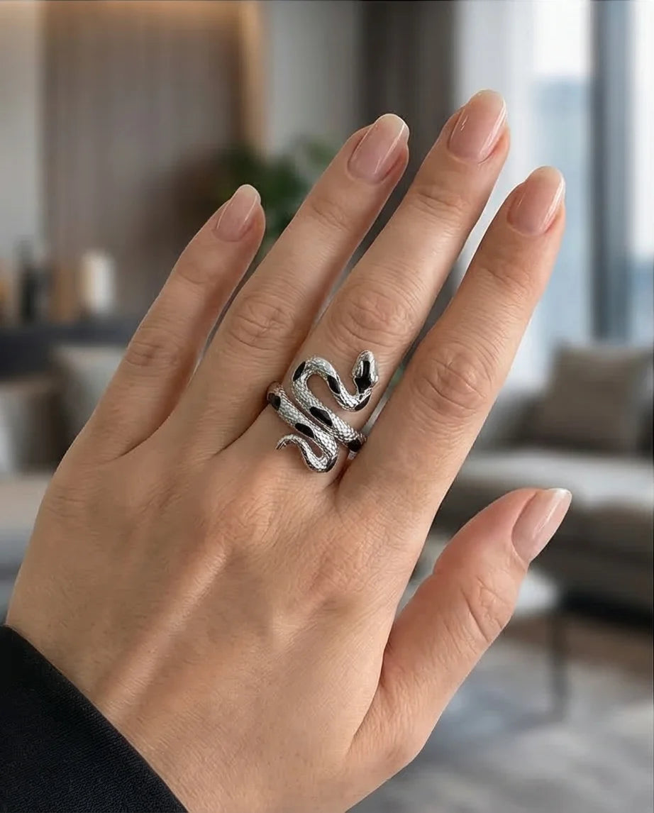 The Spotted Viper Wrap