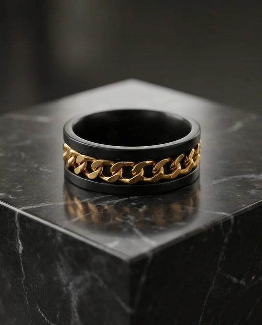 The Gilded Shadow: Black & Gold Curb Chain Ring