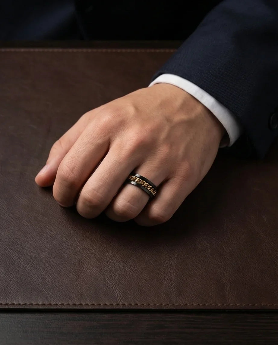 The Gilded Shadow: Black & Gold Curb Chain Ring