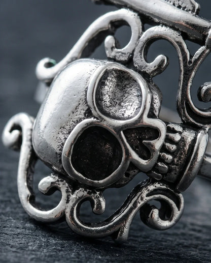 The Royal Rebel: Gothic Skull Filigree Ring