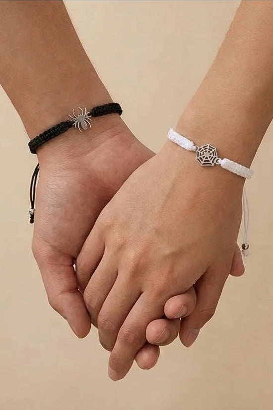Linked Arachnid: Black & White Connection Set