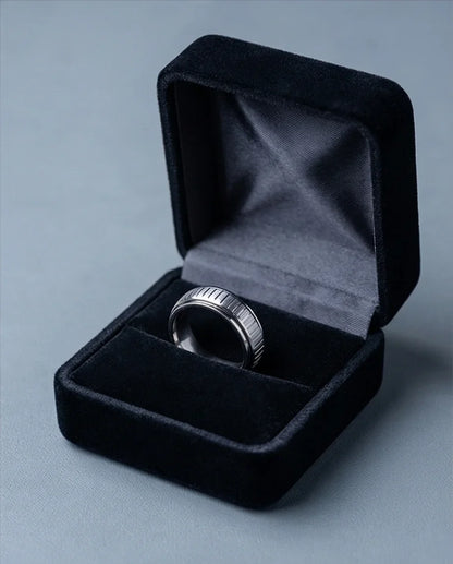 The Kinetic Gear: Industrial Silver Spinner Band