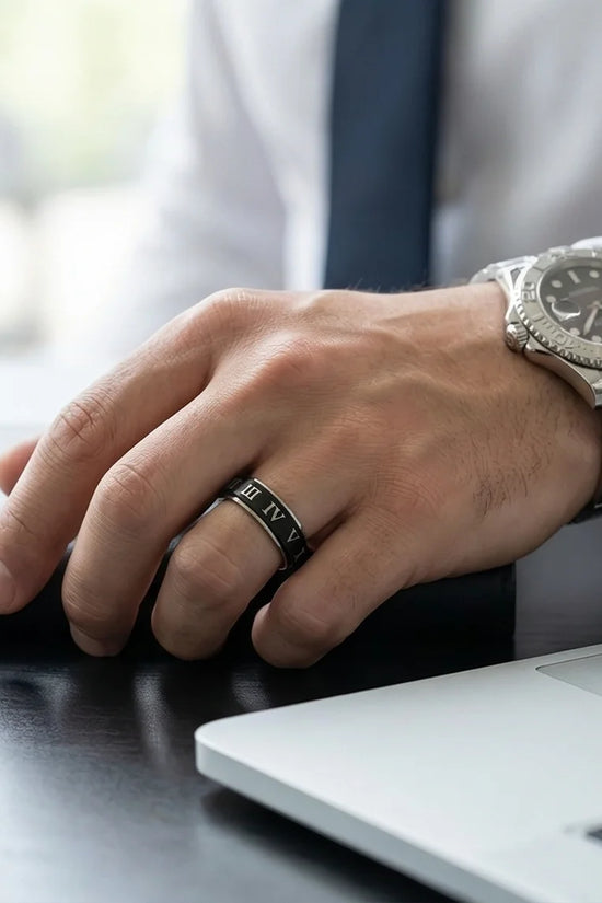 Nero Empire: Minimalist Roman Numeral Ring