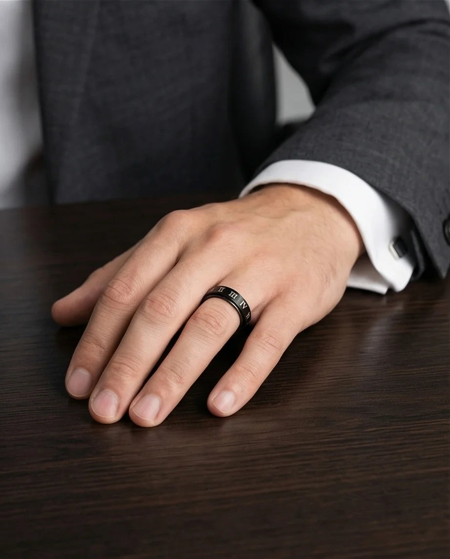 Nero Empire: Minimalist Roman Numeral Ring