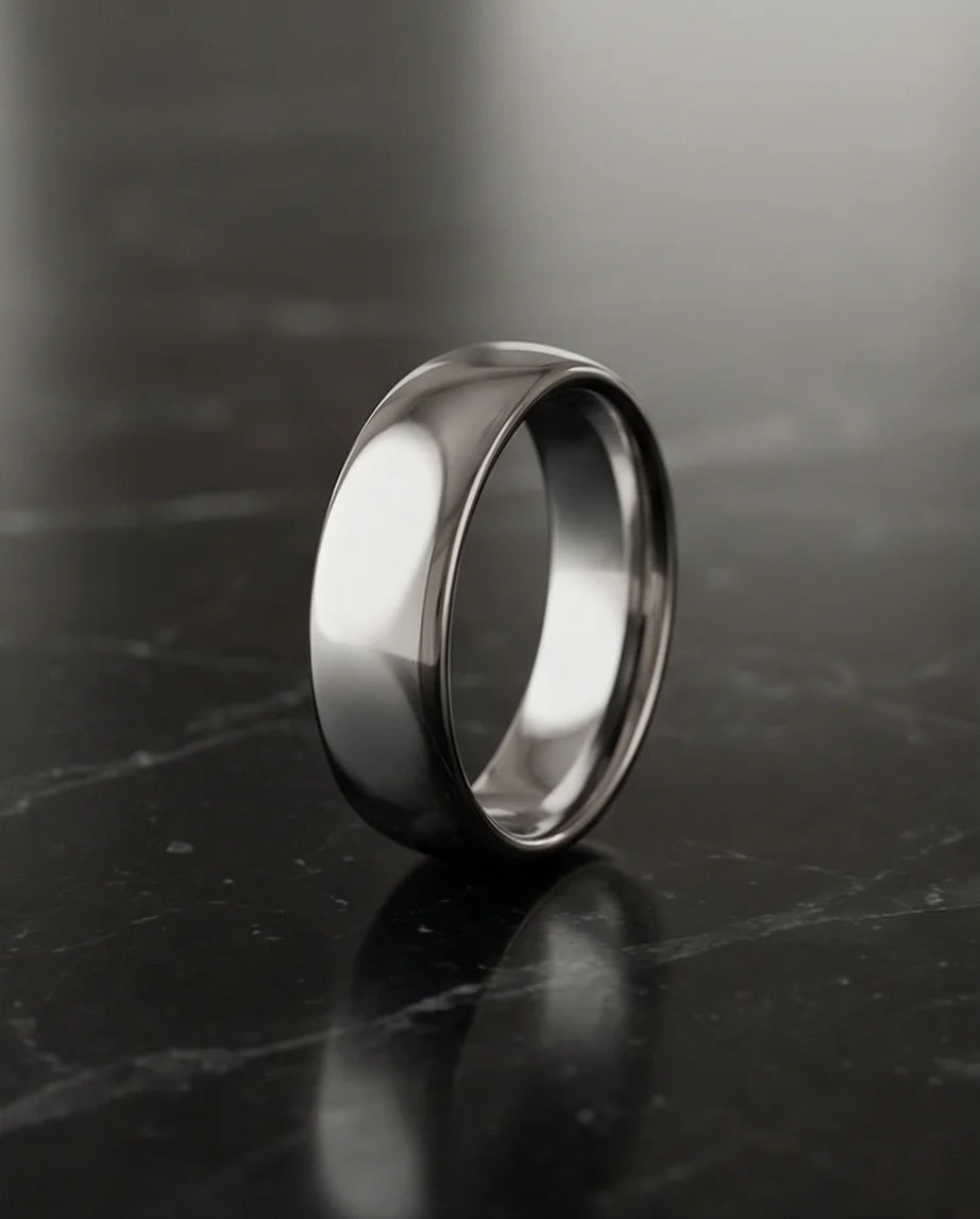 Titan Gloss: Bold Minimalist Mirror-Finish Ring