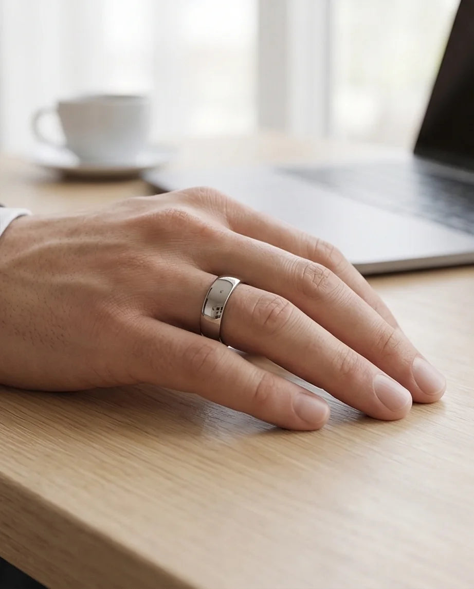 Titan Gloss: Bold Minimalist Mirror-Finish Ring