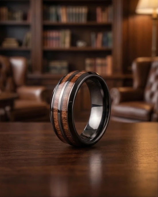 The Heritage Inlay: Polished Ebony & Timber Band