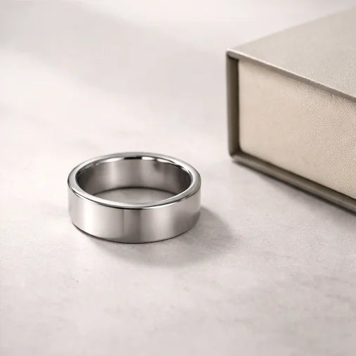 The Sterling Zenith: Minimalist Flat-Edge Mirror Band