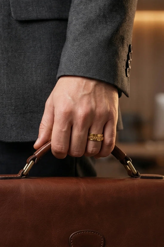 Aurelian Axis: Polished Gold-Tone Fidget Band