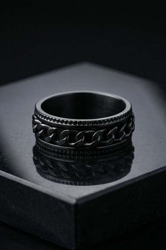 The Obsidian Kinetic: Industrial Chain Spinner Band