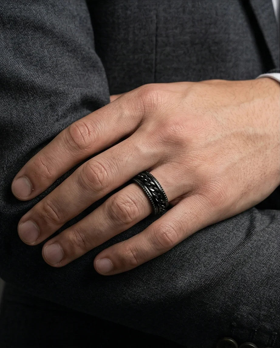 The Obsidian Kinetic: Industrial Chain Spinner Band