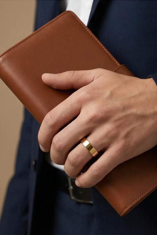 Pure Aurelian: Minimalist Architectural Gold Ring